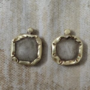 Antique Islamic Gold & Crystal Taweez with the Names of the Four Caliphs weight 5gm